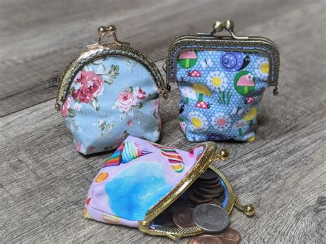 coin purse 100 x 70.